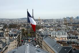 Fitch downgrades crisis-strained France | Reuters