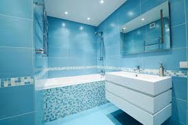 35 Beautiful Blue Primary Bathroom Ideas Photos Blue Bathroom Royal Blue Bathrooms Blue Bathroom Decor