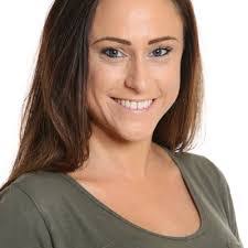 Sarah Mol's Instagram, Twitter & Facebook