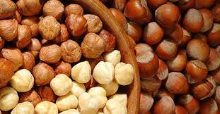 Перевод слова hazelnut, американское и британское произношение, транскрипция hazelnut gall mite — клещик лещинный почковый pebble of hazelnut size — галька величиной с орех. Turkey S Hazelnut Exports Total 1 4 Billion In 10 Months Daily Sabah