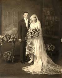 1920s Vintage Wedding Photo Beautiful Bride Groom Wedding Gowns Vintage Vintage Wedding Photos Vintage Wedding Photography