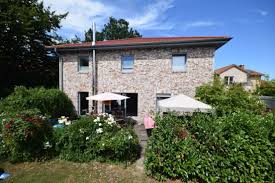 Kiel · 198 m² · 2.813 €/m² · 6 zimmer · 2 bäder · haus · 4 parkplätze · baujahr 1964 · provisionsfrei · keller · balkon · einbauküche · einfamilienhaus. Haus Zum Verkauf 24106 Kiel Mapio Net