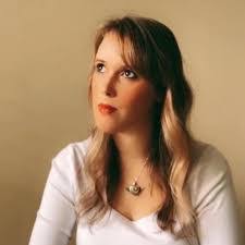 Amanda Boulware's Instagram, Twitter & Facebook