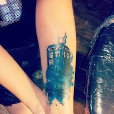 I have spent a lot of time looking at a lot of different pictures i still haven't got my doctor who tattoo yet, but i will post some pictures on my blog whenever i do narrow. Super Doctor Who Tv Serie Tattoo Am Unterarm Tattooimages Biz