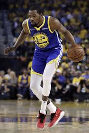 His game continues to evolve every season, despite the fact that he's consistently been one of the best players. Nevius Warriors Kevin Durant Showing Why He Should Be Mvp