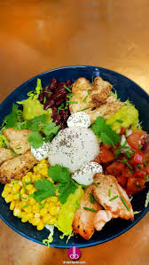 Mexikanische Hahnchen Burrito Bowl Mit Guacamole Rezept Guacamole Schaschlik Rezept Burrito