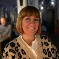 200+ "Roxanne Bates" profiles