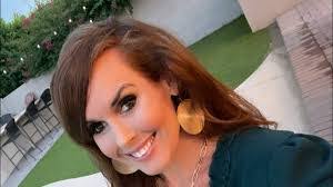 Krista Hatcher's Instagram, Twitter & Facebook