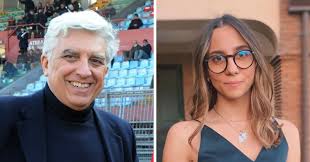 Aurora leone, che fa parte del gruppo comico the jackal, ha raccontato in alcune storie su instagram che lunedì sera, mentre era a una cena assieme agli altri convocati alla partita del cuore, una partita di calcio di beneficenza tra una selezione di cantanti e una di altri personaggi famosi, un. Va5rztjqqeke0m