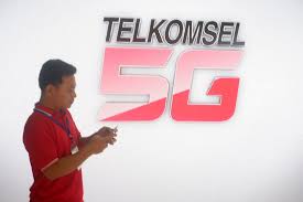 Direktur utama telkomsel hendri mulya syam dalam peluncuran layanan 5g di kota surakarta, kamis, 3 juni 2021. Telkomsel 5g Akan Digunakan Untuk Mesin