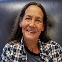 Mary Auer's Instagram, Twitter & Facebook