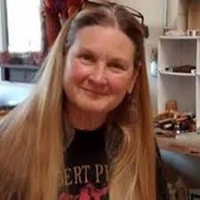 Debra Inman's Instagram, Twitter & Facebook