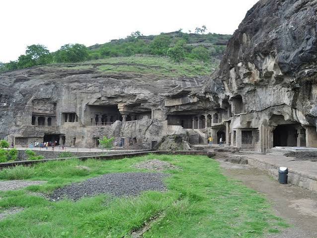 Cave 1 To 5, Ellora Caves - Timings, History, Architecture, Best Time to Visit
