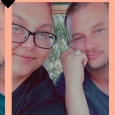 How to achieve the rated power output of a car audio amplifier?