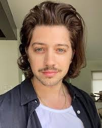 Chris Galya's Instagram, Twitter & Facebook