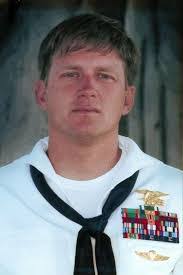 Justin Vickers's Instagram, Twitter & Facebook