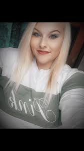 Mae Eastland (@maeeastland)