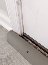 Door Threshold For Vinyl Flooring On A Concrete Subfloor Vinyl Flooring Door Thresholds Vinyl Plank Flooring