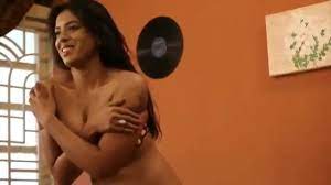 Videos of nude photoshoot