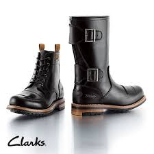 Biker Boots Aus Der Kollaboration Mit Norton Links Clarks Norton Rise 220 00 Euro Http Www Clarks De P 26103102 Chaussure Cuir Vetement Moto