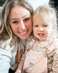 Kayla Ferrell's Instagram, Twitter & Facebook