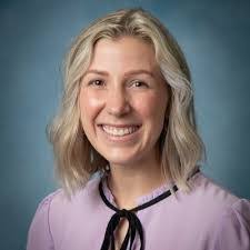 Leah Tabor's Instagram, Twitter & Facebook