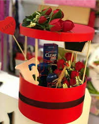 pin by suwaidia 94 on تخرج خالد in 2021 flower box gift diy birthday gifts diy party decorations