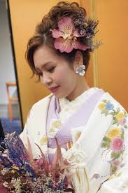 花嫁ヘア 色打掛高めアップ crystal headpiece shaving tools champagne bar