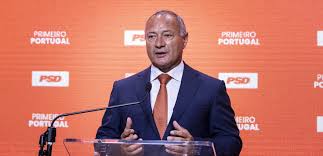 Comentador na rtp, tsf e sport tv. Adao Silva Eleito Presidente Do Grupo Parlamentar Do Psd Psd