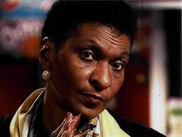 Marva Collins, 'a natural force' in inner city education, dies at 78