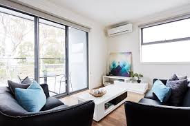 John and sherry, the decorating duo behind young house love, take blog readers on a journey through their seemingly endless list of stunning home renovations. Stylish Interior Design Ideas On A Budget View Bank Homes
