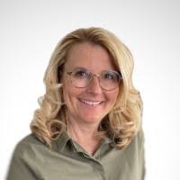 7 "Sandra Erne" profiles