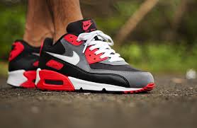 Nike Air Max 90 Infrared 2015 Google Search Avec Images Chaussure Sport Basket Cuir Homme Chaussures Nike