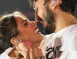 Aunque sebastián yatra y tini stoessel terminaron su relación hace un año, se han desatado rumores que podrían indicar que se dieron otra oportunidad. Tini Stoessel Quiere Con Sebastian Yatra Y Se Lo Dice En Un Live De Instagram Xoxo News Celebs