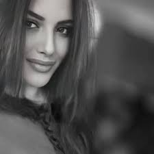 𝑵𝑶𝑬𝑴𝑰 𝑹𝑰𝒁𝒁𝑶 🦋 (@noemirizzo_) • Threads, Say more