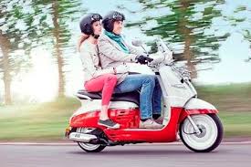 Ich darf mit dem mofa langsam weiterfahren. Mofa Roller Jetzt Zu Zweit Fahren Bikersfashion24 De