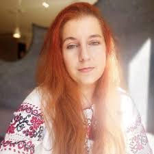 Kathleen Blount's Instagram, Twitter & Facebook