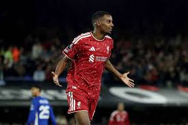 Early magic from Isak and Gakpo sees Liverpool claim their first win under Iraola