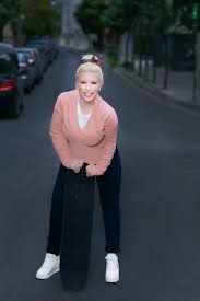 Ποια είναι τελικά η αντελίνα βαρθακούρη; H Antelina Bar8akoyrh Se Nees Peripeteies Ayth 8a Einai H Nea Ths Ekpomph Gossip Tv Gr