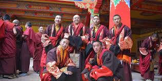 Traditional Tibetan Clothing | Tenzin ...