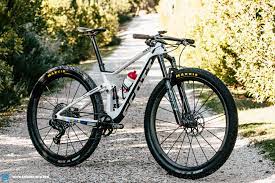 As part of the olympic virtual series, zwift is welcoming 3x olympic medalist nino schurter to the podcast. Bike Check Nino Schurter S Scott Spark Rc 900 World Cup Enduro Mountainbike Magazine