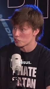 Detransitioner Daisy Strongin shares how she came to the idea that her  transition at the time was a matter of “life and death” and how wrong that  truly was. 📌 Catch the