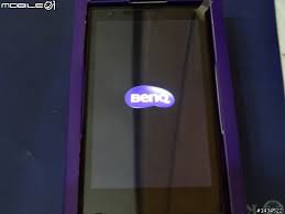 全球首開箱】BenQ F3 四核心+1300萬畫素手 ...