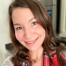 I'll love you 'til my lungs give out, I ain't lyin. I'm all your'n and  you're all mine,"