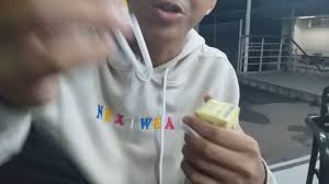 Check spelling or type a new query. Cara Minum Susu Kotak Youtube