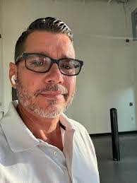 Richard Midkiff's Instagram, Twitter & Facebook