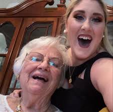 Lacey Stokes (@laceynicole96) • Instagram photos and videos