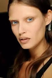 If you want more defined brows, go darker. Can Someone Naturally Have Different Hair And Eyebrow Colors Quora