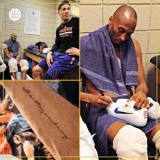Kobe wrote be legendary on a pair of player edition kobe's that he gave the dbook. House Of Bounce Devin Booker Got A Tattoo Of The Message Facebook