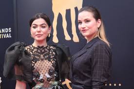 View all barbara sloesen movies. Abbey Hoes Barbara Sloesen Barbara